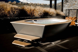 Hot Tub Ikon Spa - Unique design